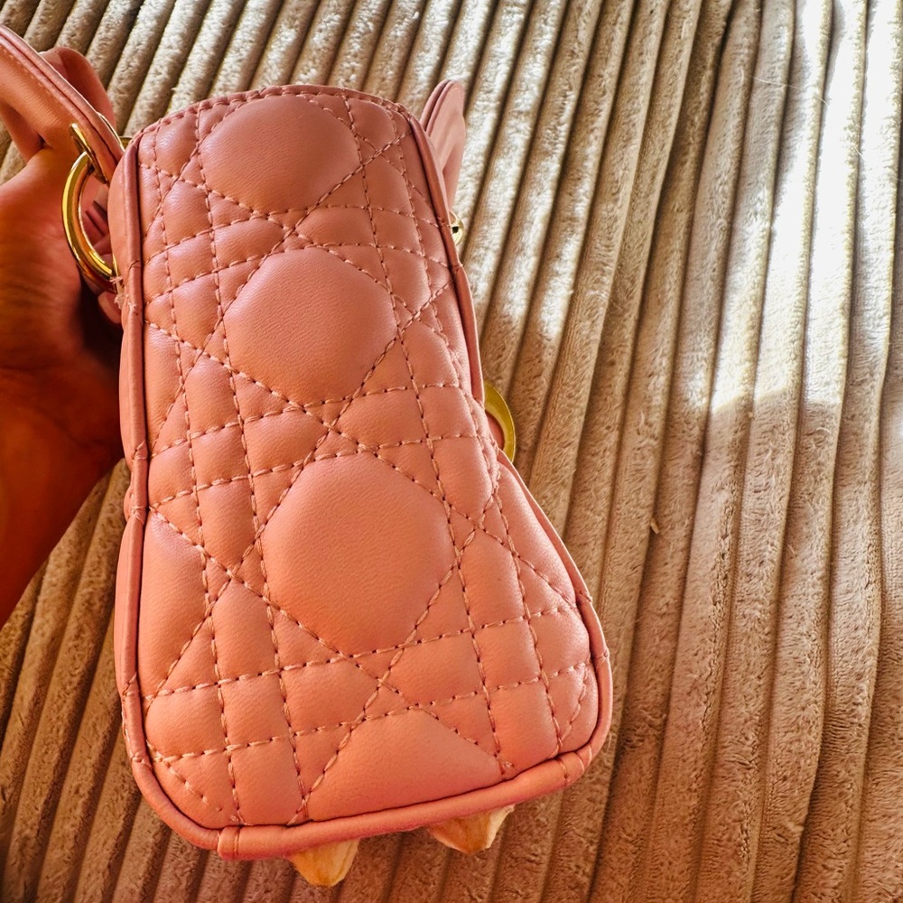 Christian Dior pale pink mini purse - Picture 12 of 16
